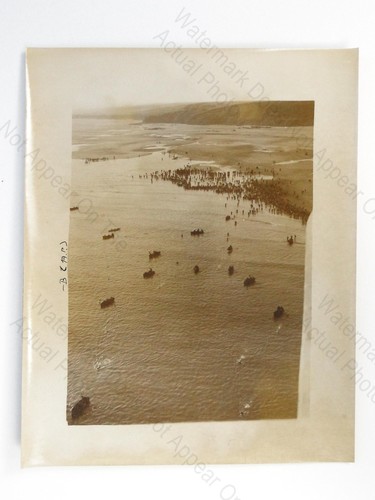 Cross channel race - start, cap