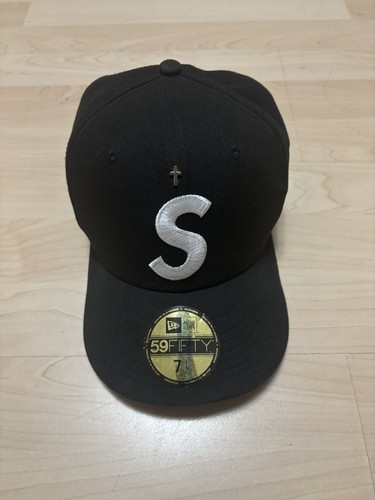 Supreme new era fitted hat - new,